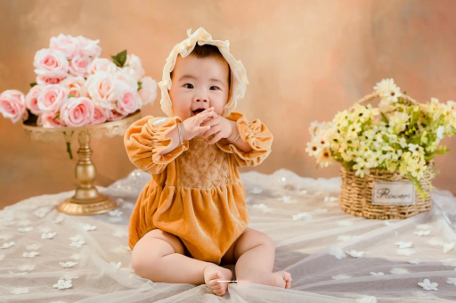 咸阳宝宝前额突出正常吗